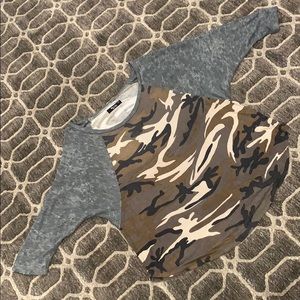 Lauren Moshi camouflage 3/4 sleeve shirt